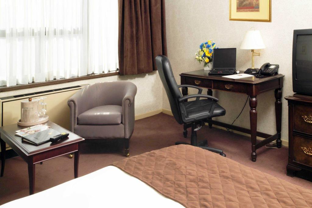Best Western Primrose Hotel Downtown Toronto Rum bild